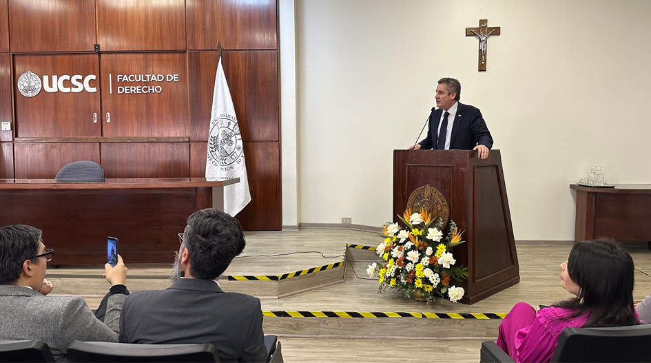 Cuenta anual: Facultad de Derecho celebró sus 47 años