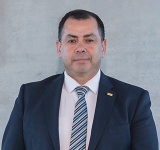 Dr. Cristhian Mellado Cid