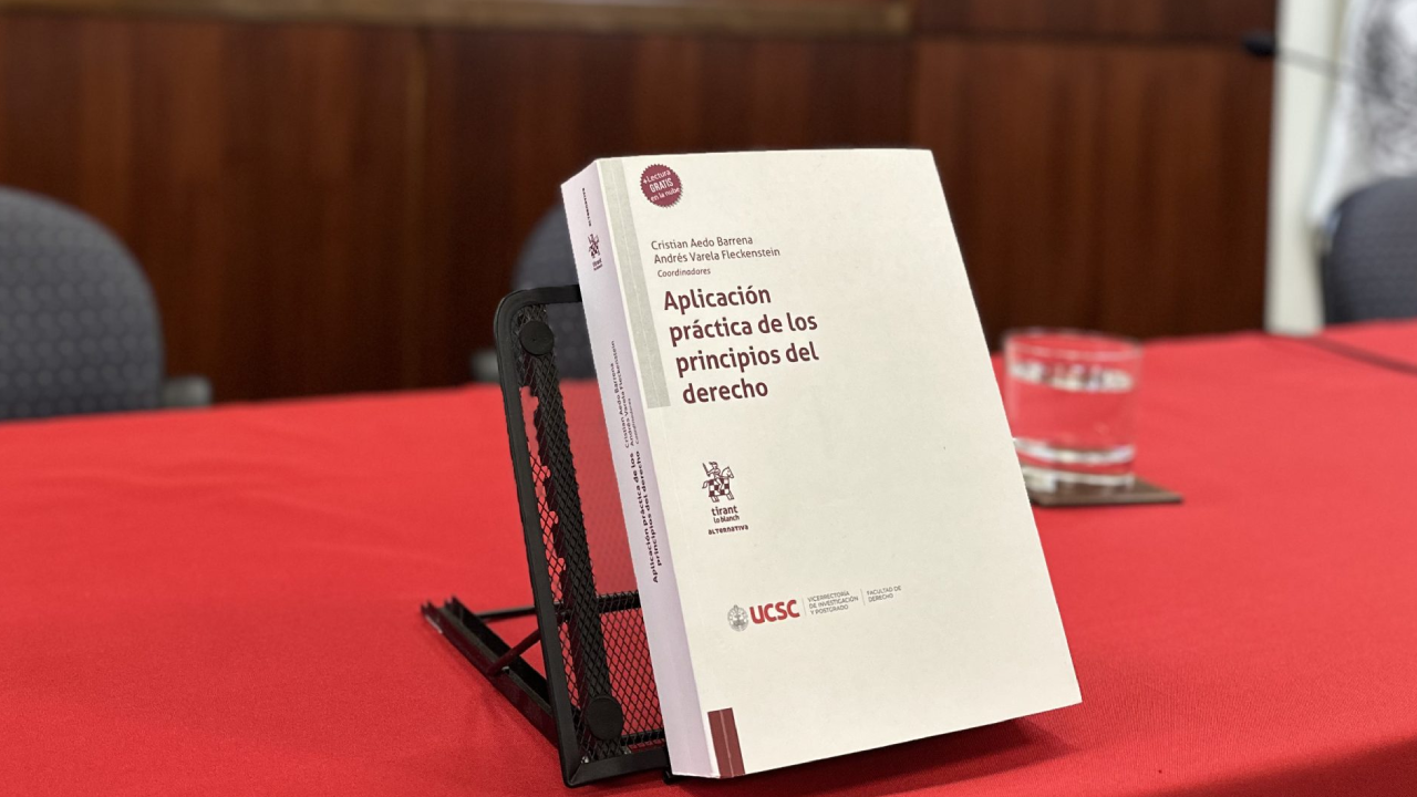 UCSC presenta libro que reflexiona sobre la vigencia de los principios en ramas del Derecho