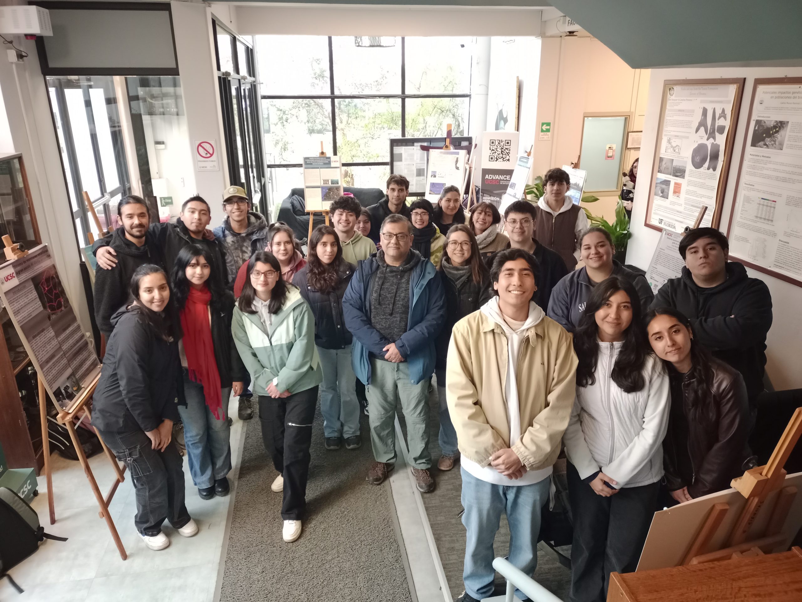 Estudiantes de Biología Marina abordaron monitoreo de las floraciones algales nocivas