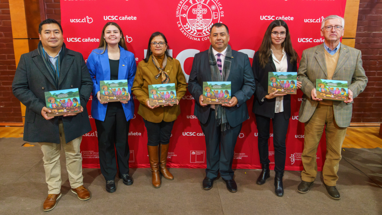UCSC lanza libro con relatos de cultores gastronómicos de Arauco