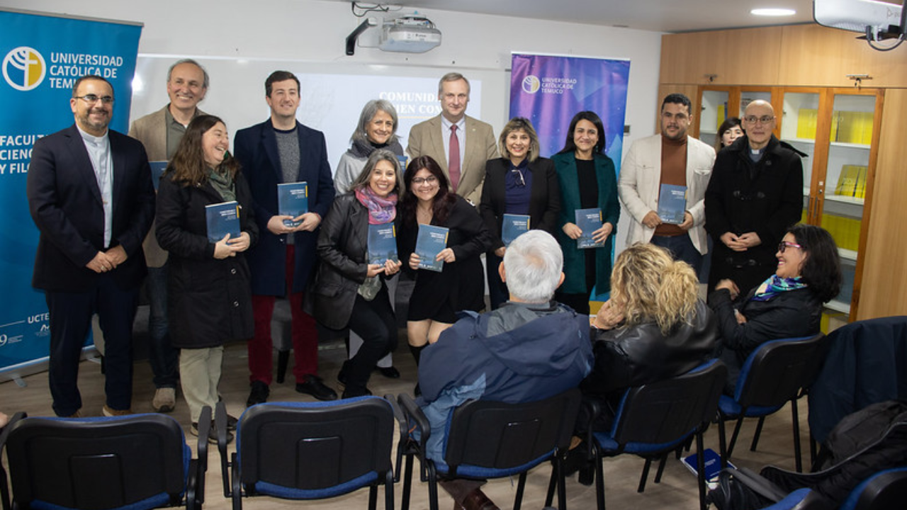 UCSC y UCT lanzan libro que promueve la identidad católica y la colaboración universitaria