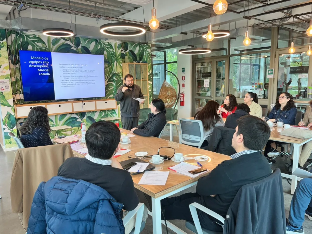 Taller de liderazgo fortalece la cultura organizacional de la UCSC