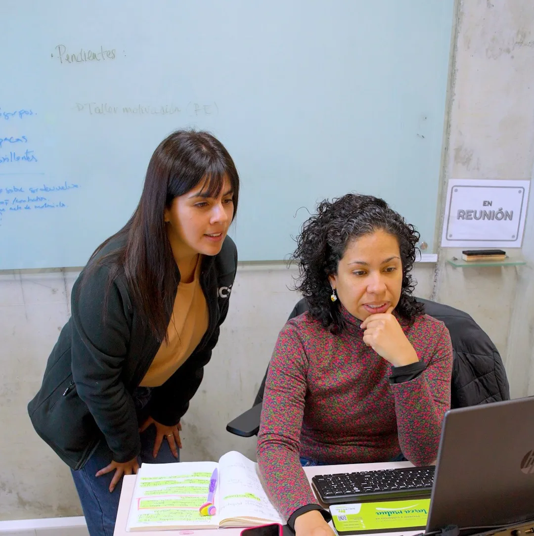 Resultados de encuesta sobre ambiente laboral y salud mental entregan positiva evaluación