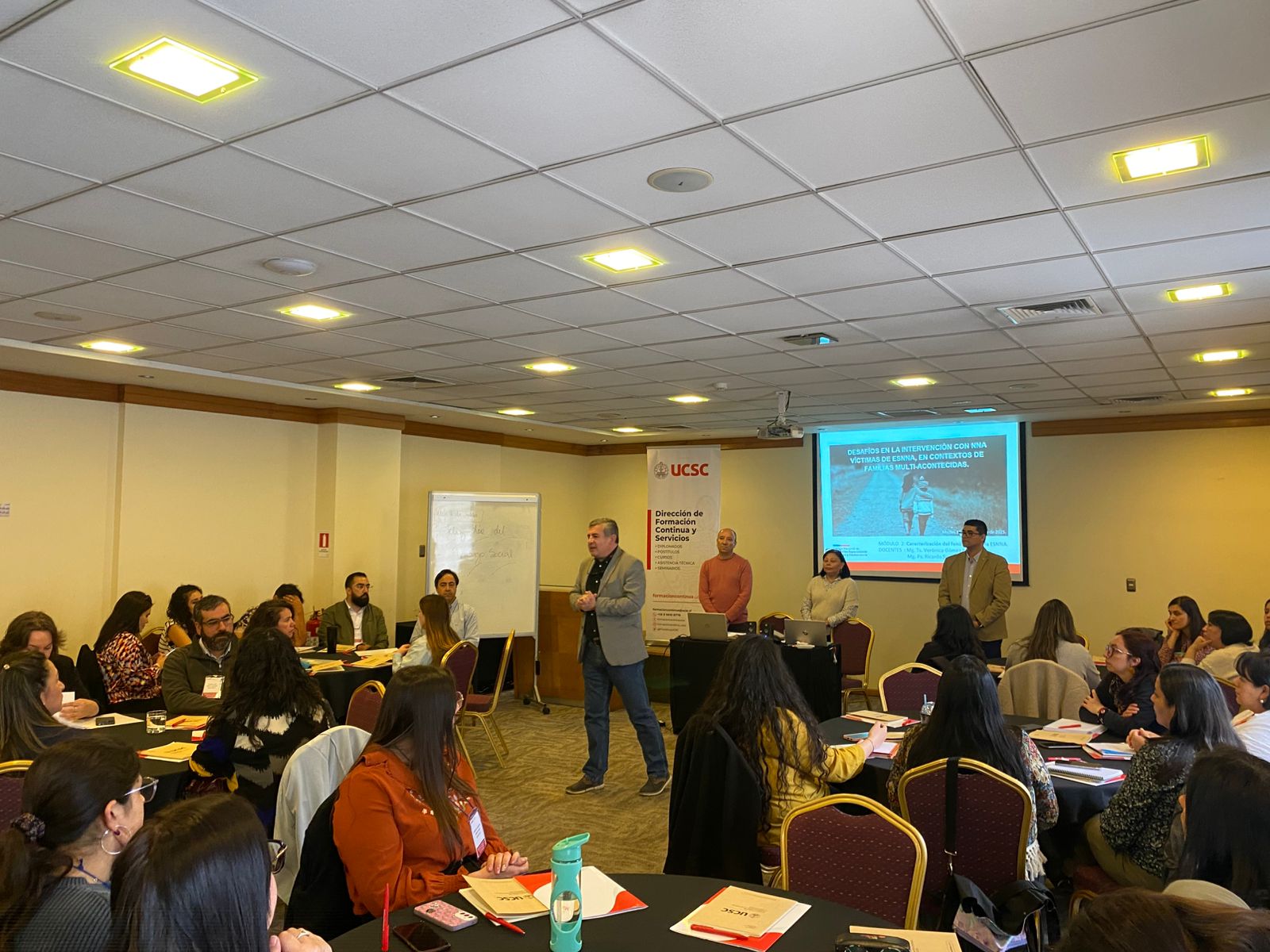 UCSC capacitó a profesionales de Mejor Niñez de la Región de Aysén 