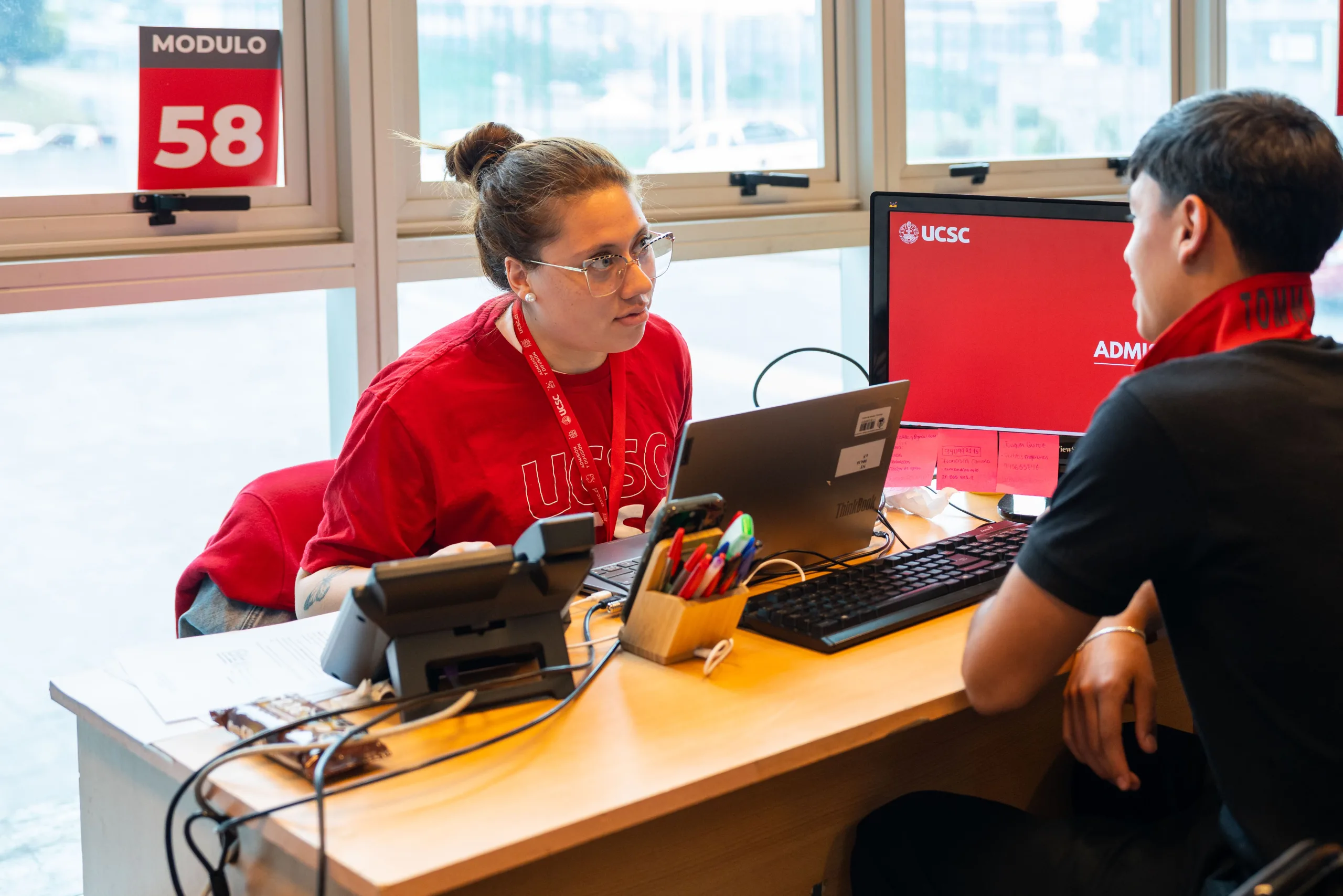 UCSC activa medidas académicas y financieras para apoyar a estudiantes afectados