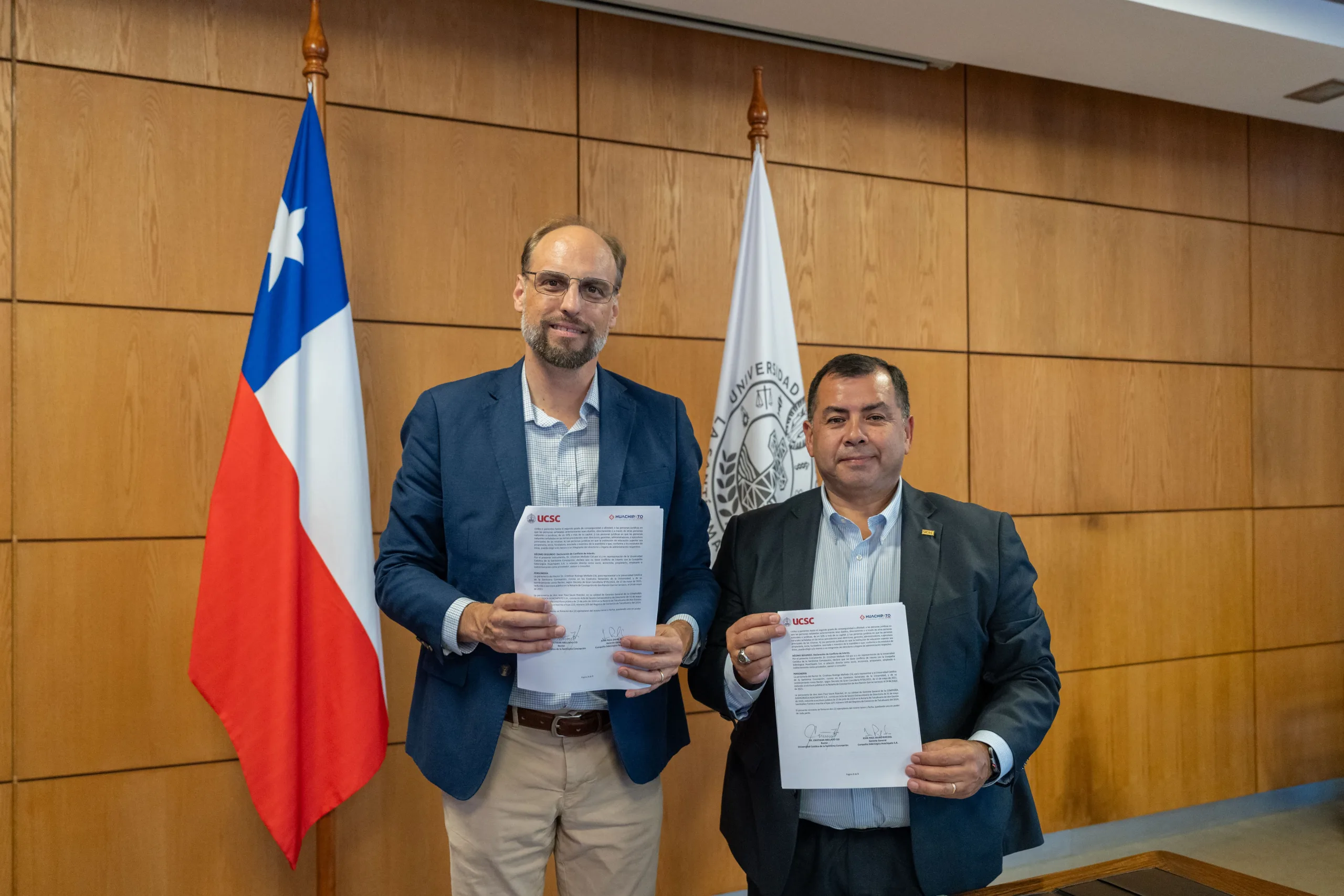 UCSC y Huachipato fortalecen vínculo con firma de convenios de colaboración