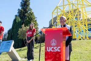 Bendición y Reinauguración Cruz Papal