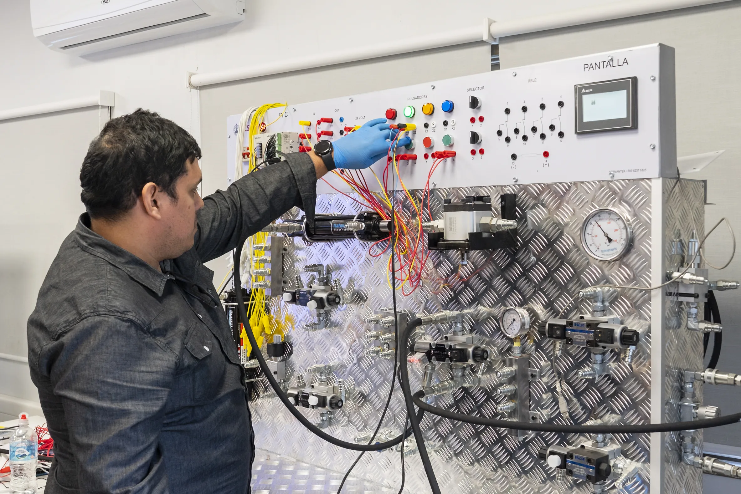 Formación técnica en Chile crece y enfrenta nuevos desafíos educativos