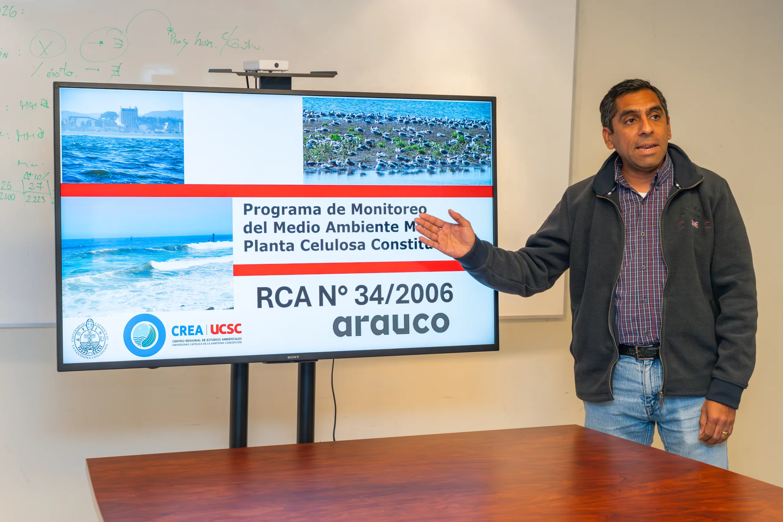 UCSC presentó nuevos resultados de monitoreo ambiental a Celulosa Arauco 