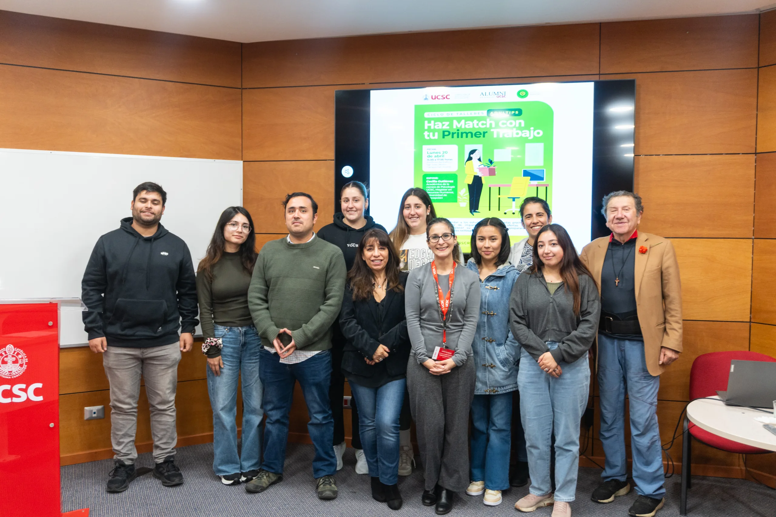 UCSC fortalece la empleabilidad de estudiantes y Alumni con taller del ciclo Adultips 