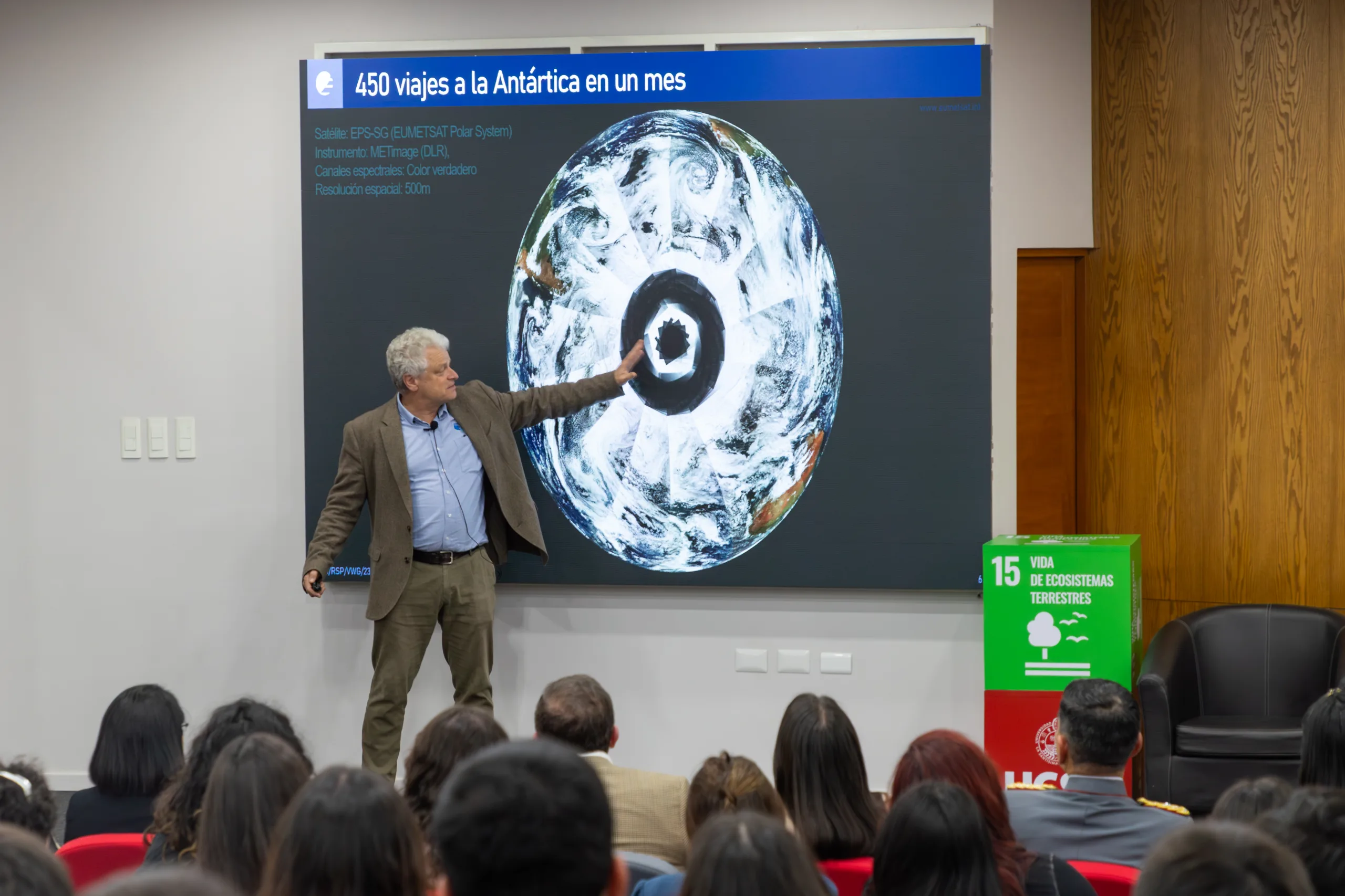 Conferencia internacional abordó el uso de datos satelitales para desafíos climáticos
