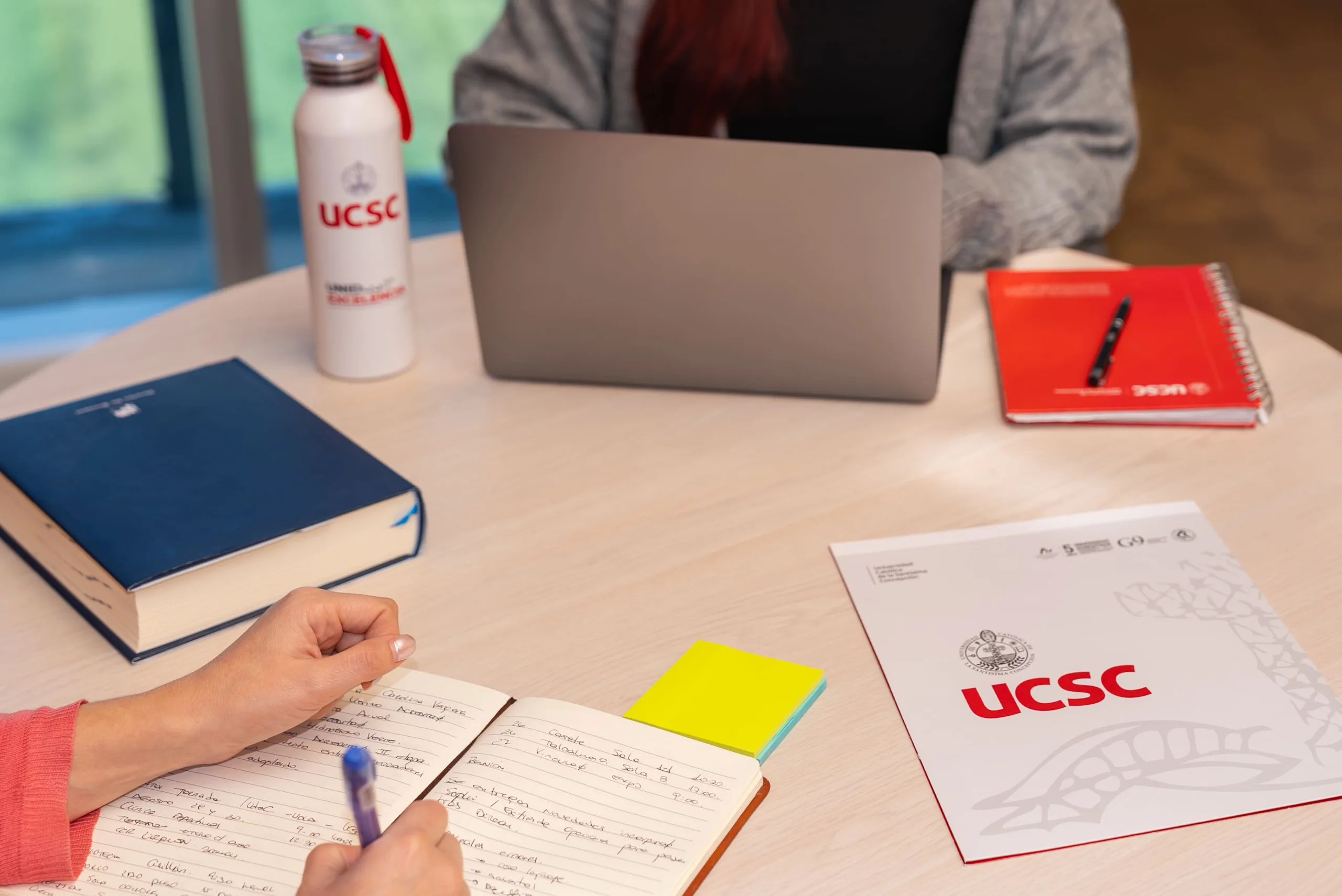 UCSC fortalece reconocimiento académico de productos con incidencia pública