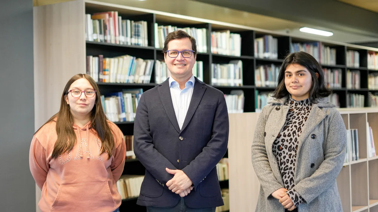 Estudiantes UCSC se integran como asistentes de investigación al OES