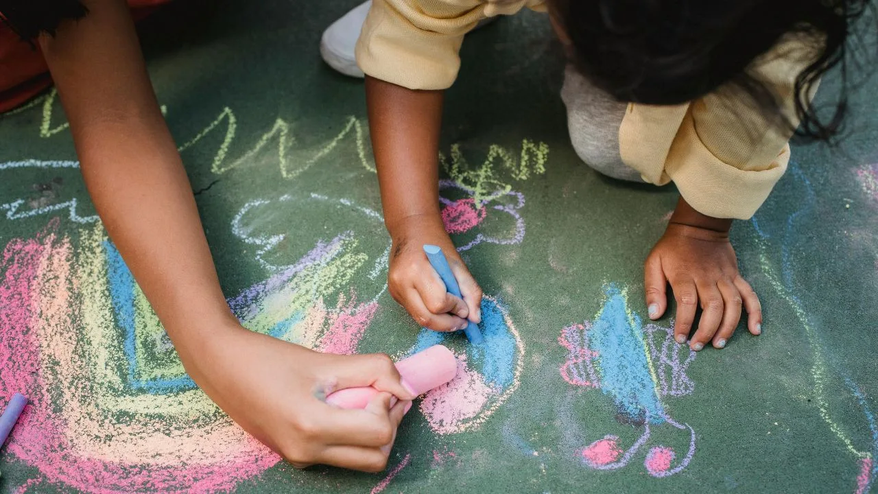 ¿Qué derechos tienen los niños migrantes al llegar a Chile?: el desafío de resguardar las infancias