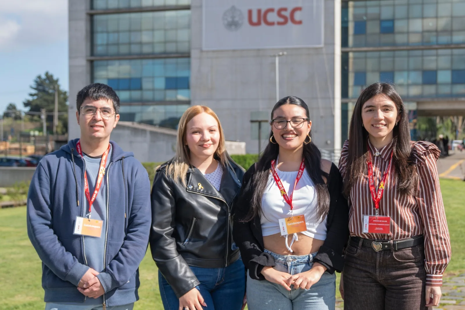 Universidad refuerza redes de apoyo estudiantil para la prevención del Suicidio