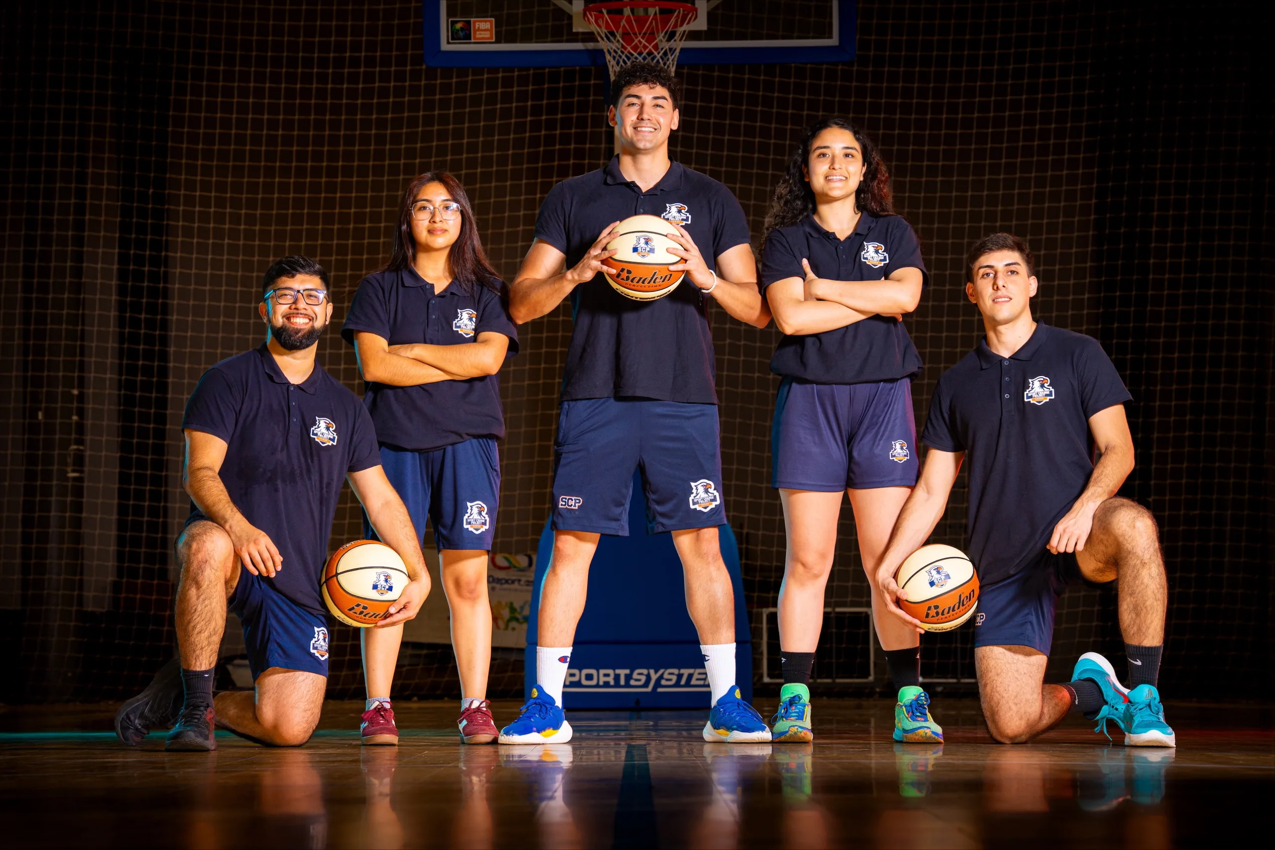 Kinesiología UCSC participó en el staff médico del SCP College Showcase 2026 en España