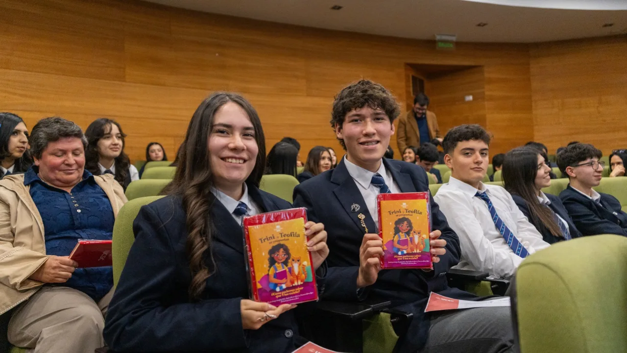 Más de 100 estudiantes plantean propuestas para humanizar la inteligencia artificial